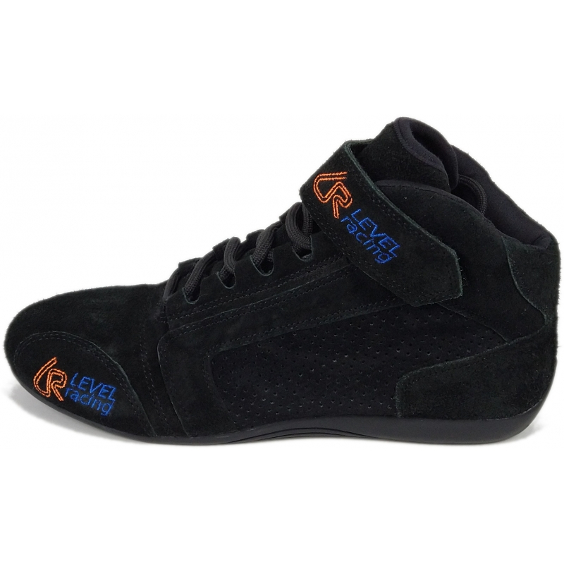 Racing shoes black