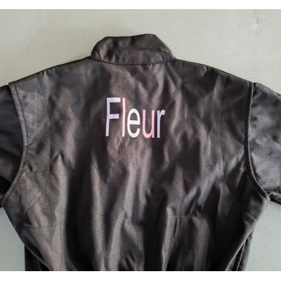 naam groot op been of rug  naam groot op been of rug